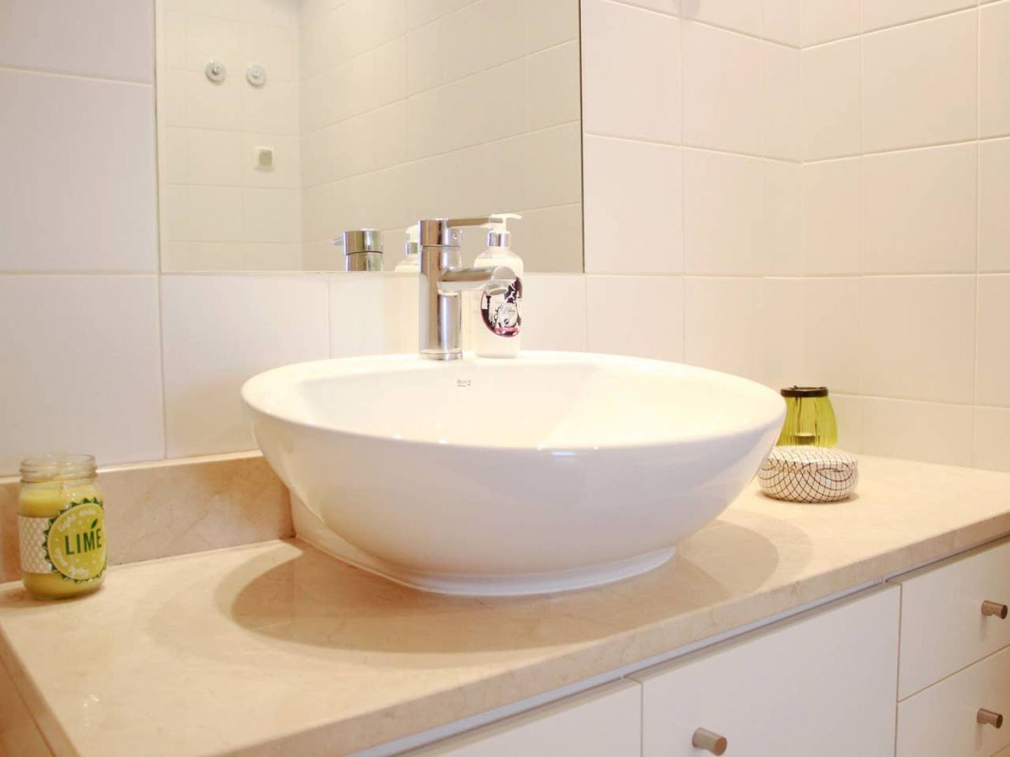 Joivy Modern 1-Bed Apt With Terrace, Moments From Sao Bento Palace Lisboa Εξωτερικό φωτογραφία